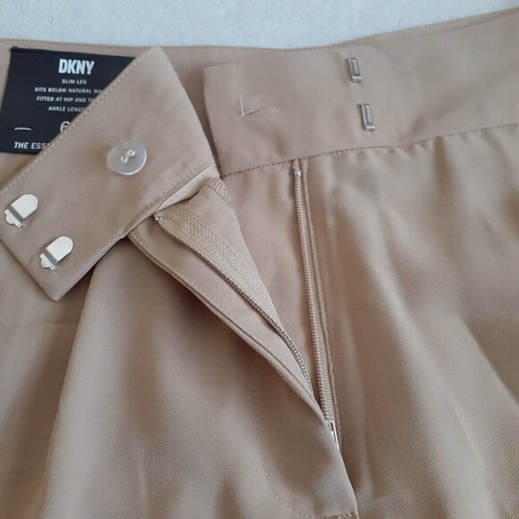 DKNY NWT Women's Size 6 Khaki Tan The Essex High Waist Dress Shorts - Picture 5 of 13